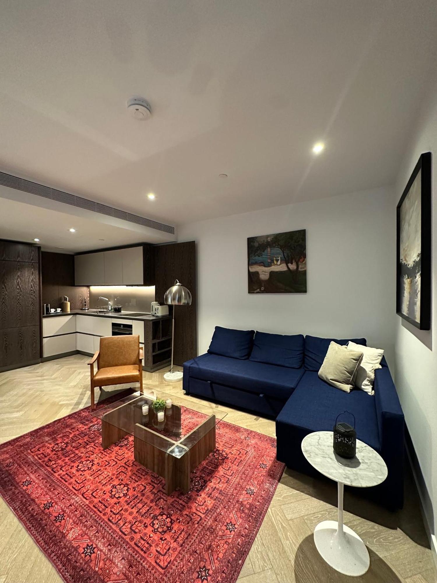 Battersea Power Station Apartment London Exterior photo