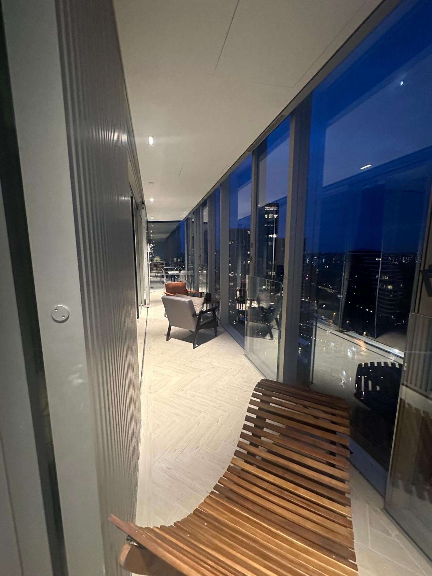 Battersea Power Station Apartment London Exterior photo